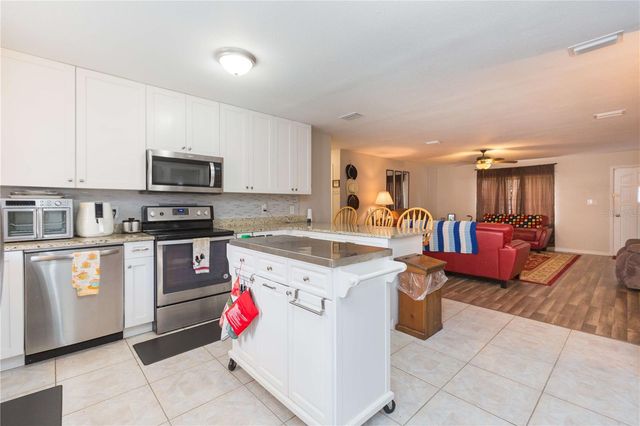 4101 COATS ROAD, Zephyrhills, FL 33541