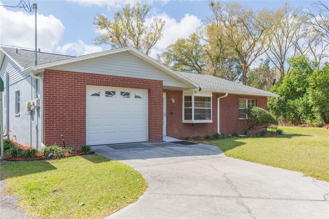 4101 COATS ROAD, Zephyrhills, FL 33541