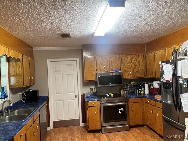 464 County Road 41 Roads, Prattville, AL 36067