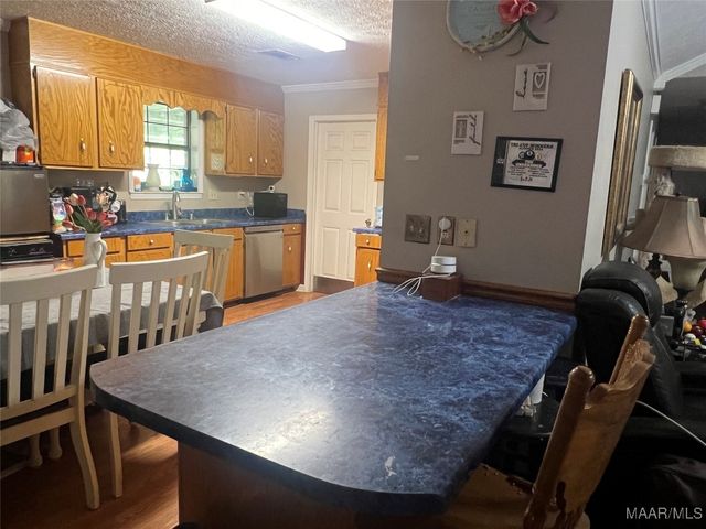 464 County Road 41 Roads, Prattville, AL 36067