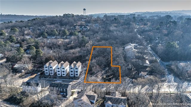 1466 & 1482 N Gregg Avenue, Fayetteville, AR 72703