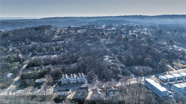 1466 & 1482 N Gregg Avenue, Fayetteville, AR 72703