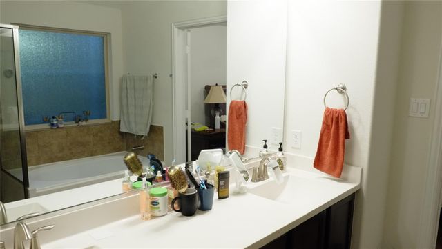 1907 Edgecreek Path, Lewisville, TX 75010