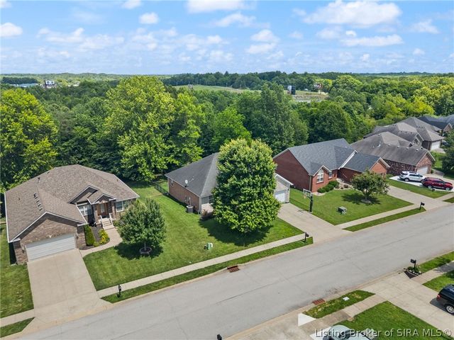 805 Graceland Drive, Memphis, IN 47143