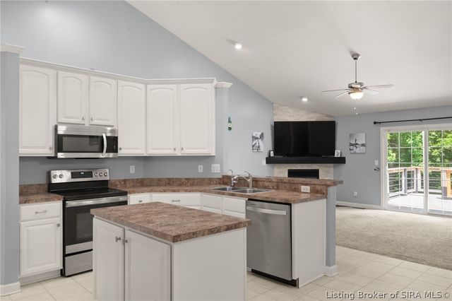 805 Graceland Drive, Memphis, IN 47143