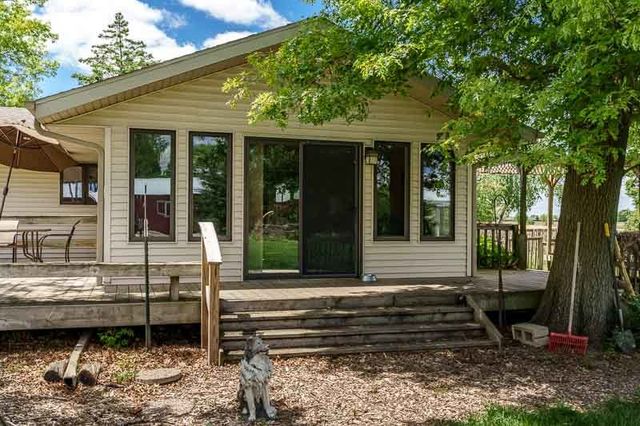 12425 Olson Road, Caledonia, IL 61011