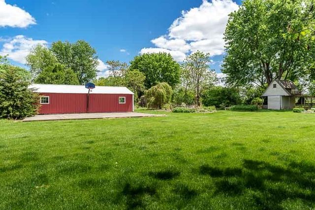 12425 Olson Road, Caledonia, IL 61011