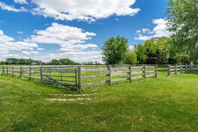 12425 Olson Road, Caledonia, IL 61011