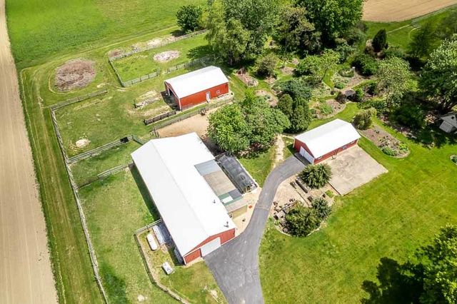12425 Olson Road, Caledonia, IL 61011