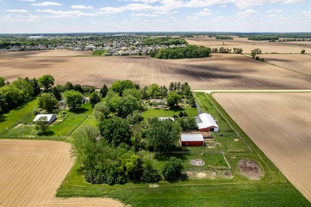 12425 Olson Road, Caledonia, IL 61011