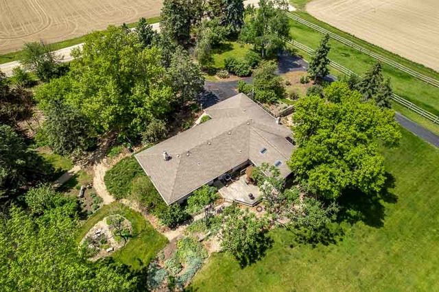 12425 Olson Road, Caledonia, IL 61011