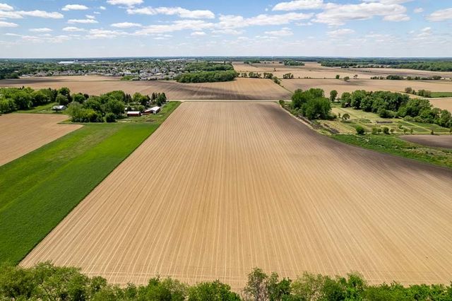 12425 Olson Road, Caledonia, IL 61011