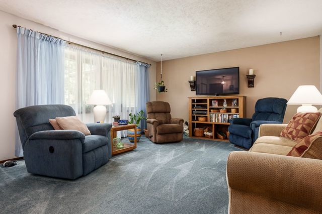12425 Olson Road, Caledonia, IL 61011