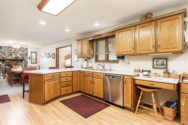 12425 Olson Road, Caledonia, IL 61011