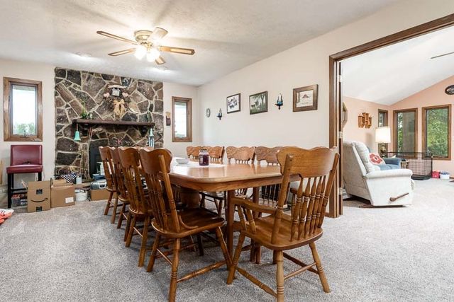 12425 Olson Road, Caledonia, IL 61011