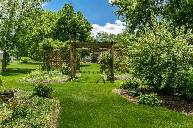 12425 Olson Road, Caledonia, IL 61011