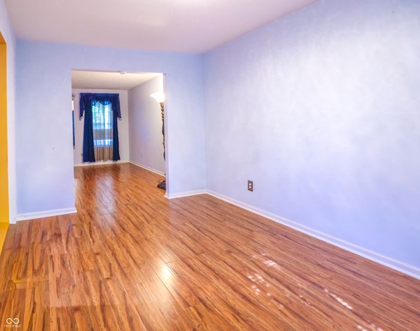 2224 Gradison Drive, Indianapolis, IN 46214