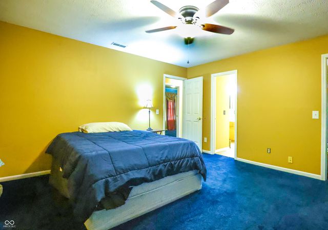 2224 Gradison Drive, Indianapolis, IN 46214