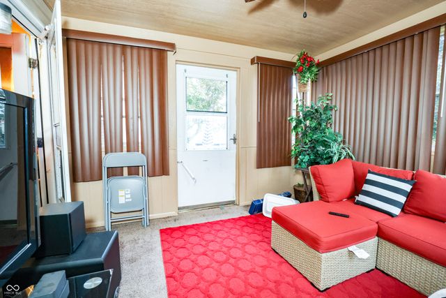 2224 Gradison Drive, Indianapolis, IN 46214
