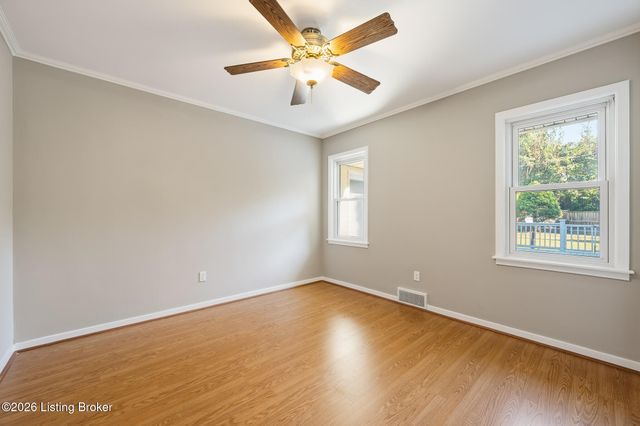 315 Foeburn Ln, Louisville, KY 40207