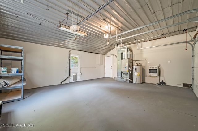 315 Foeburn Ln, Louisville, KY 40207