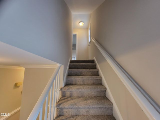 105 Leeward Court, Cary, NC 27511