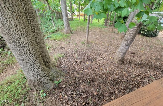 105 Leeward Court, Cary, NC 27511