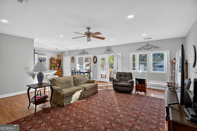 1144 Oak Grove Road, Pine Mountain, GA 31822