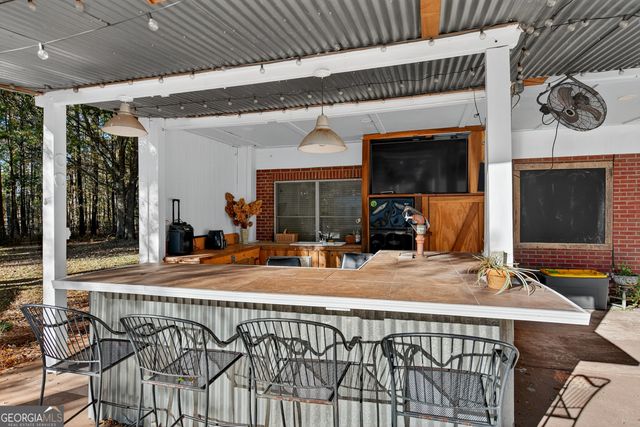 1144 Oak Grove Road, Pine Mountain, GA 31822