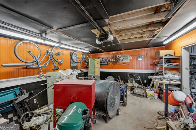 1144 Oak Grove Road, Pine Mountain, GA 31822