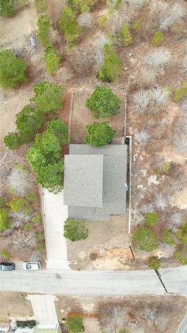 104 Kahalulu DR, Bastrop, TX 78602