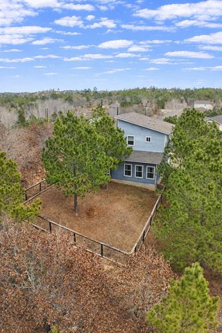 104 Kahalulu DR, Bastrop, TX 78602