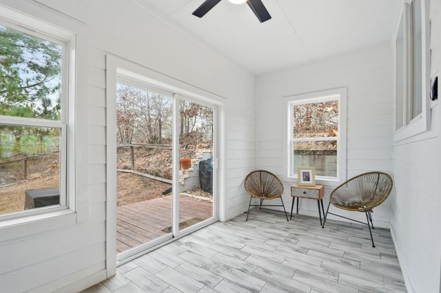 104 Kahalulu DR, Bastrop, TX 78602