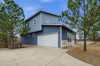 104 Kahalulu DR, Bastrop, TX 78602