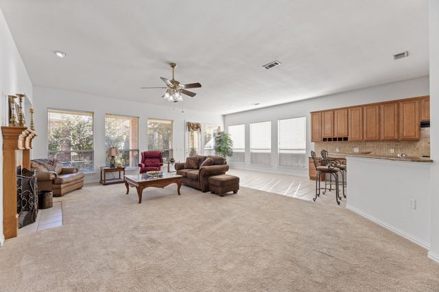 362 Southern Hills Drive, Fairview, TX 75069