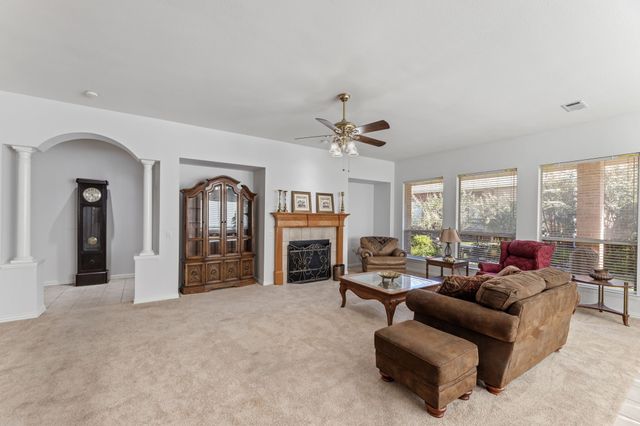 362 Southern Hills Drive, Fairview, TX 75069