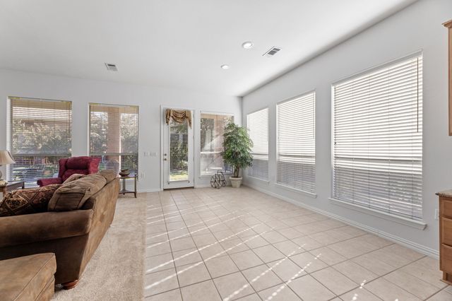 362 Southern Hills Drive, Fairview, TX 75069
