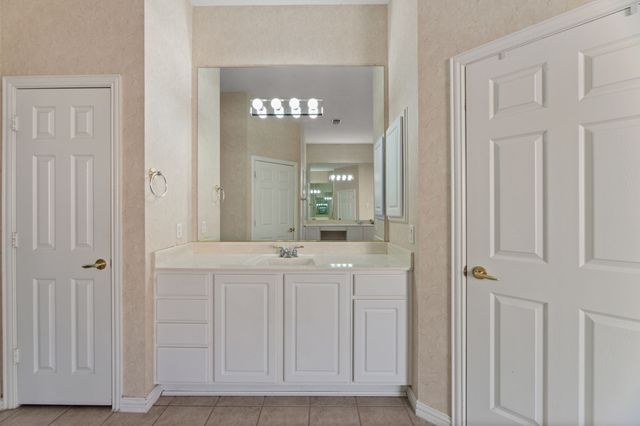 362 Southern Hills Drive, Fairview, TX 75069