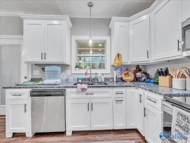 274 Kayla Circle, Boaz, AL 35957