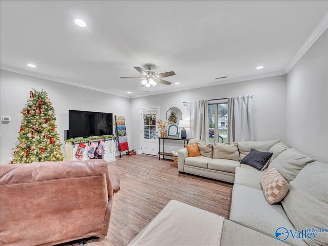 274 Kayla Circle, Boaz, AL 35957