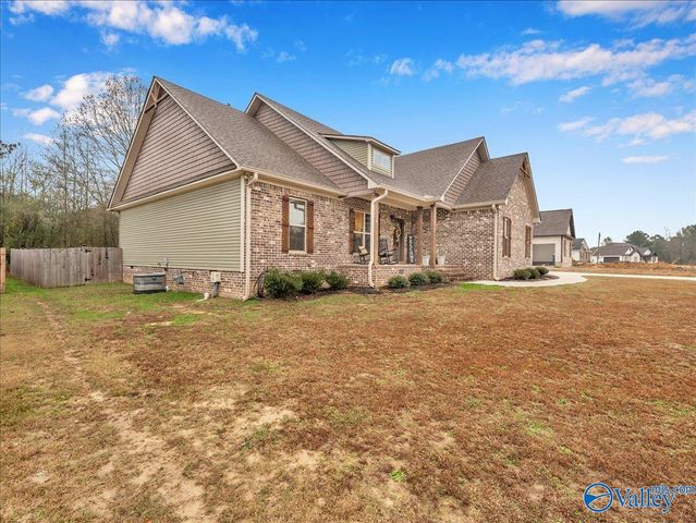 274 Kayla Circle, Boaz, AL 35957
