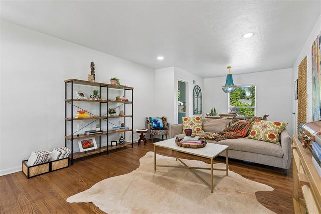 3033 NW 70 Street, Oklahoma City, OK 73116