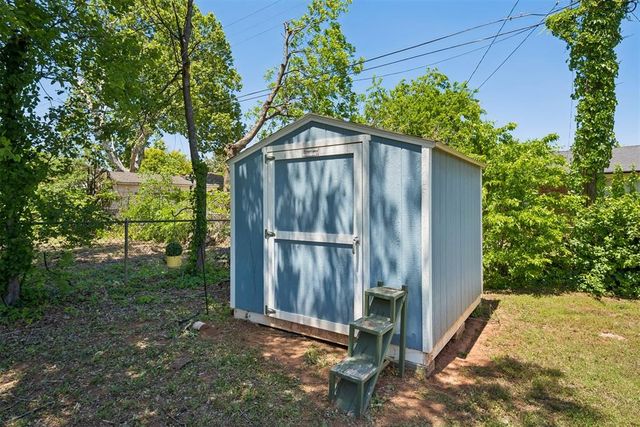 3033 NW 70 Street, Oklahoma City, OK 73116