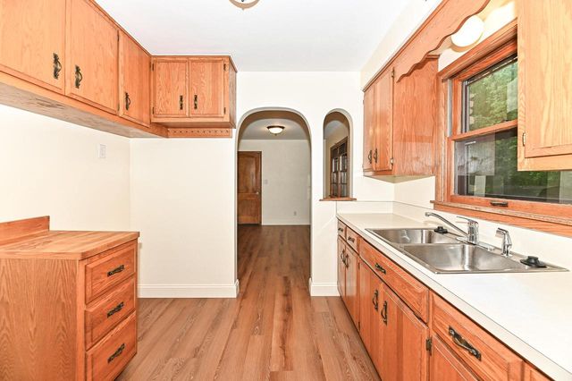 10331 W Greenwood TERRACE, Milwaukee, WI 53224