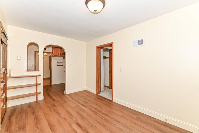 10331 W Greenwood TERRACE, Milwaukee, WI 53224