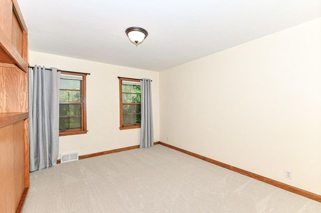 10331 W Greenwood TERRACE, Milwaukee, WI 53224