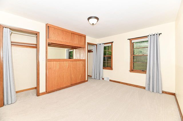 10331 W Greenwood TERRACE, Milwaukee, WI 53224