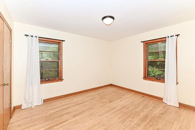 10331 W Greenwood TERRACE, Milwaukee, WI 53224