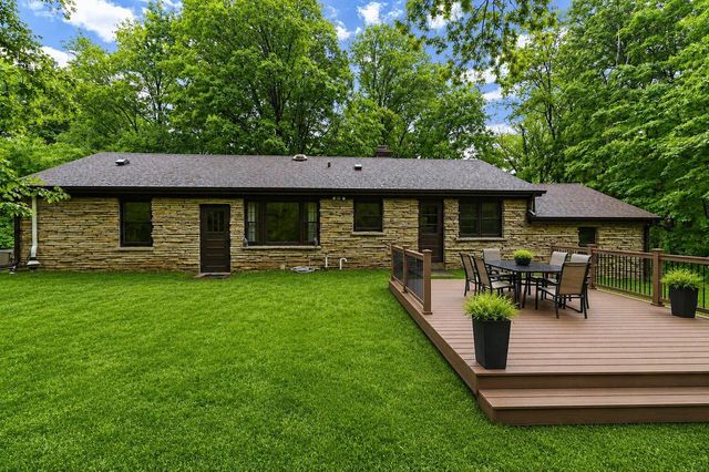 10331 W Greenwood TERRACE, Milwaukee, WI 53224