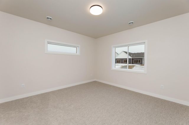 6267 87 Avenue S, Horace, ND 58047